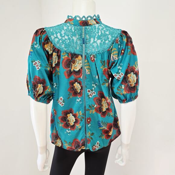 Farm Rio Anthropologie Giustina Top S Blue Short Sleeve Floral Lace Button Down - Picture 3 of 7